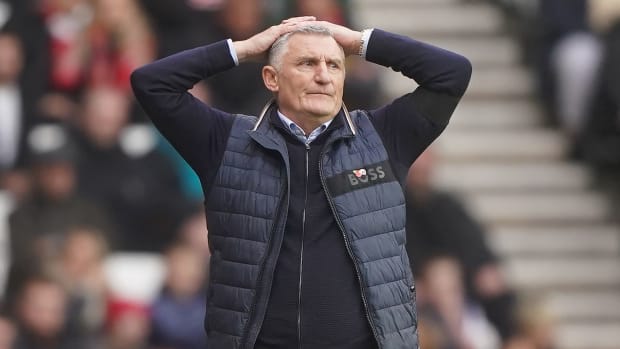 Tony Mowbray sacked as Sunderland boss